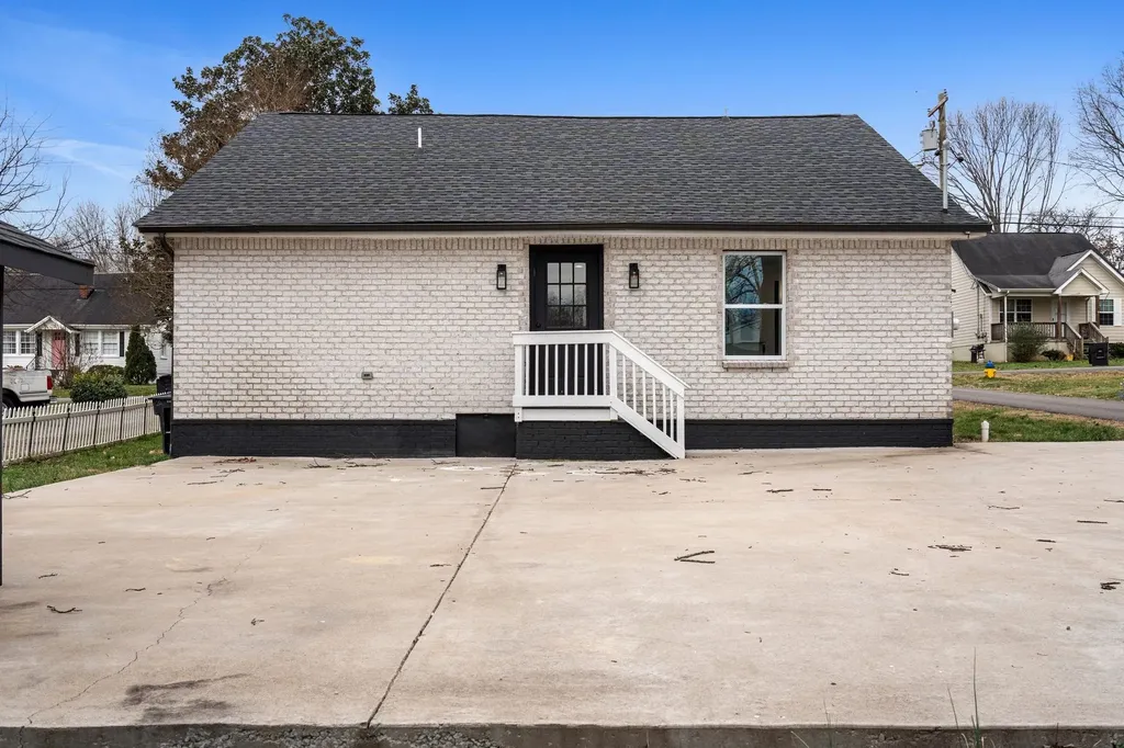 220 Chamberlain Drive Murfreesboro TN 37129
