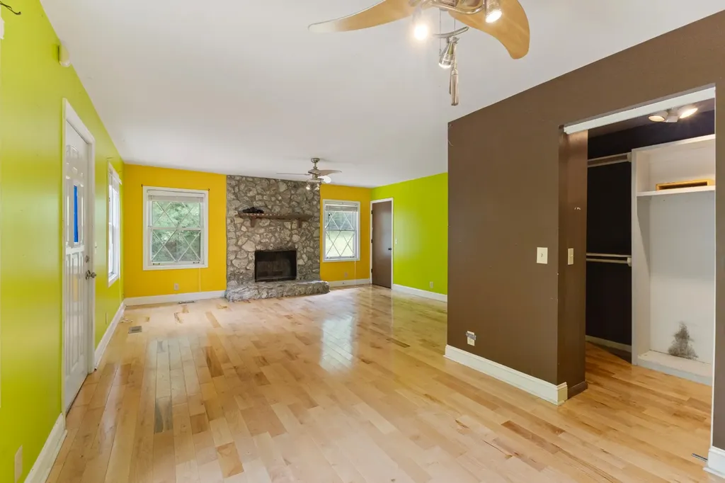 1040 Rustic Hills Drive Ashland City TN 37015
