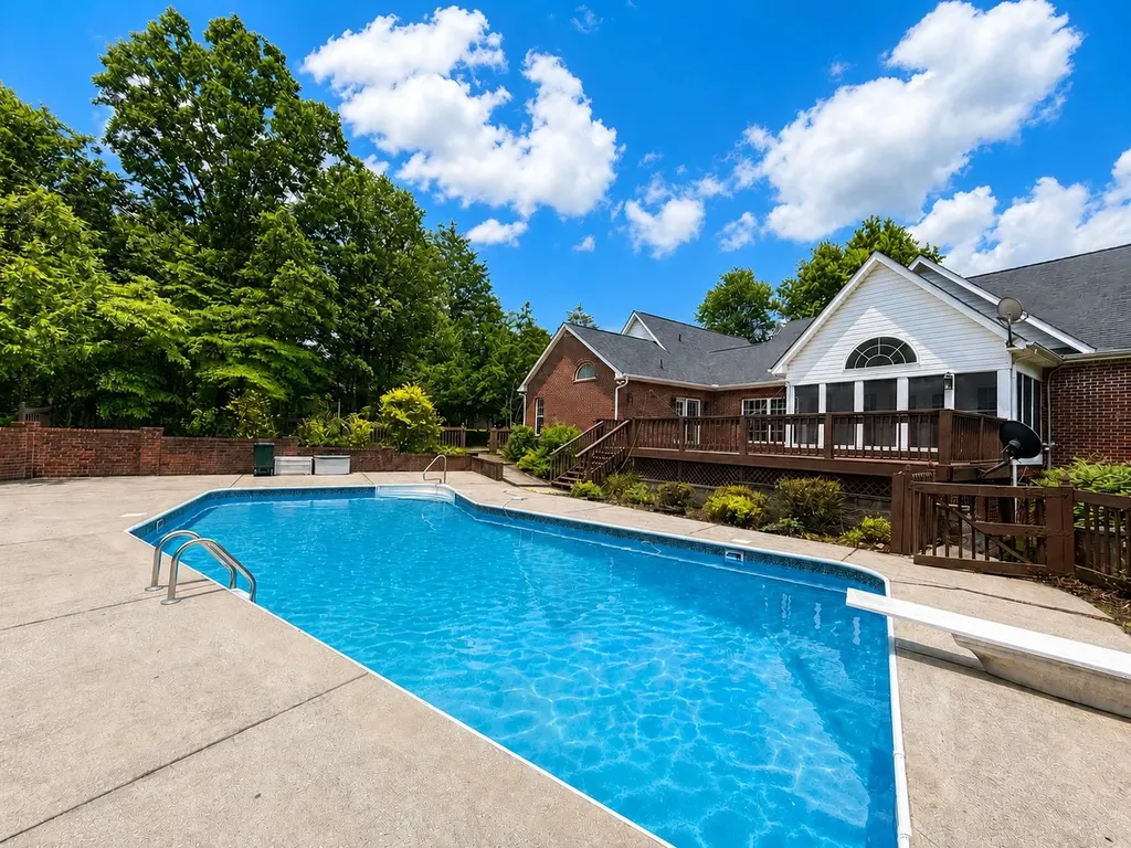 1217 Nelson Road Dickson TN 37055
