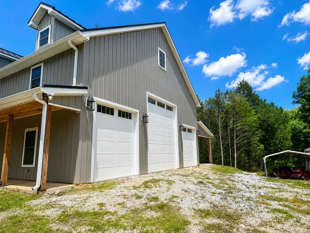 1217 Nelson Road Dickson TN 37055