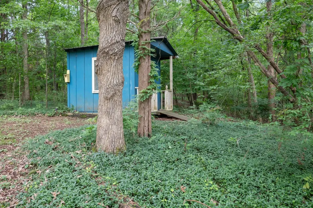 1016 Lakeview Drive Hermitage TN 37076