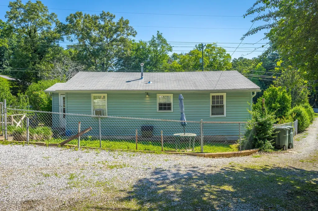 4505 Delashmitt Road Hixson TN 37343