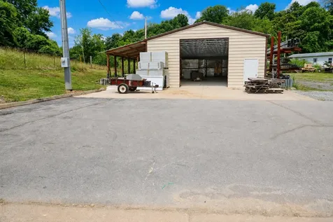 2335 Columbia Highway Pulaski TN 38478