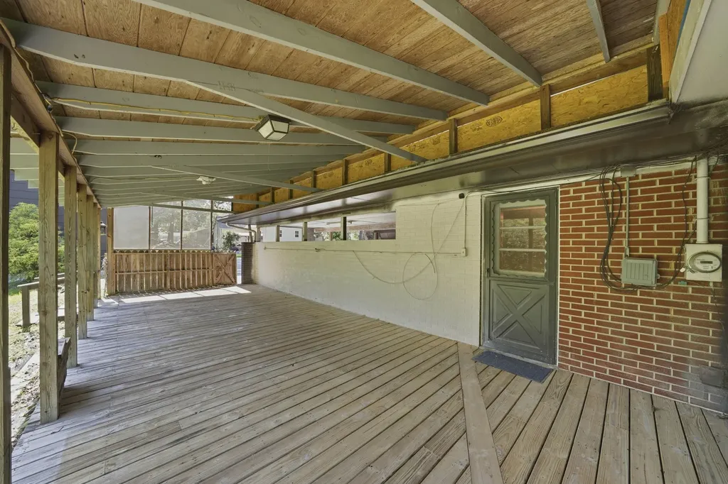 1209 Wilson Avenue Tullahoma TN 37388