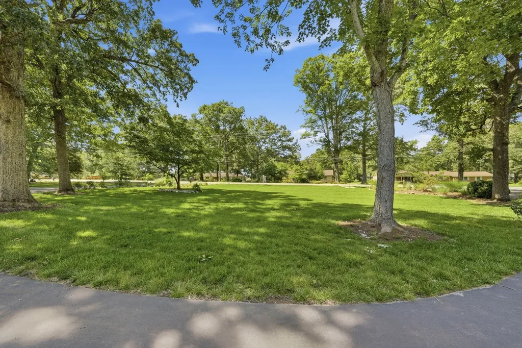 1209 Wilson Avenue Tullahoma TN 37388