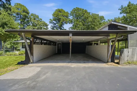 1209 Wilson Avenue Tullahoma TN 37388