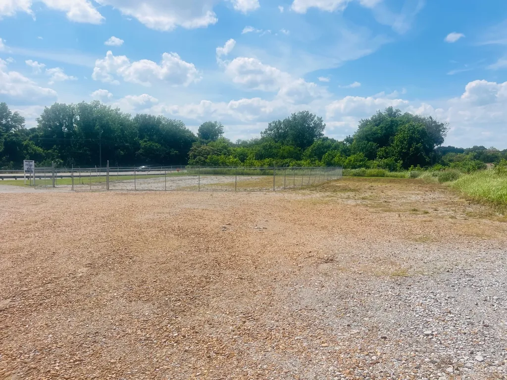 3988 Memorial Boulevard Springfield TN 37172