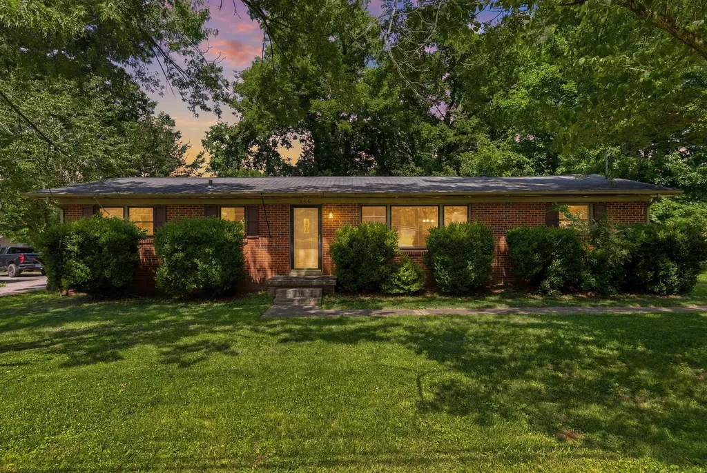 106 Burrum Drive Shelbyville TN 37160