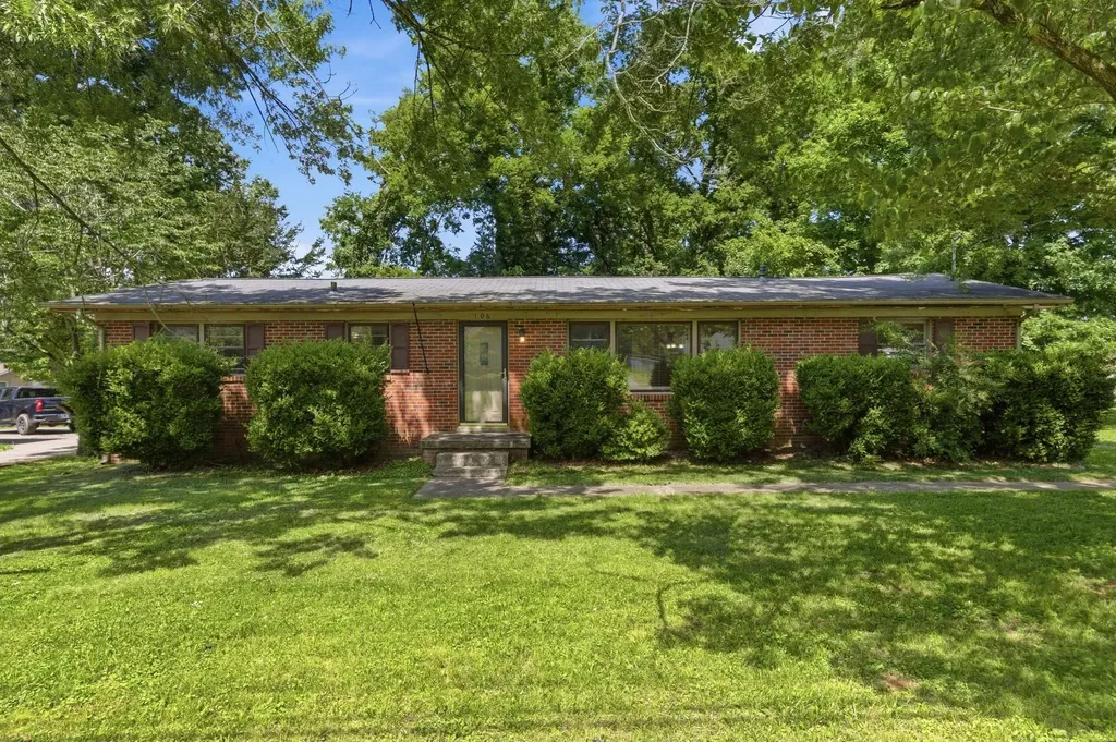 106 Burrum Drive Shelbyville TN 37160