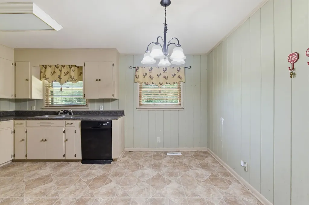 106 Burrum Drive Shelbyville TN 37160