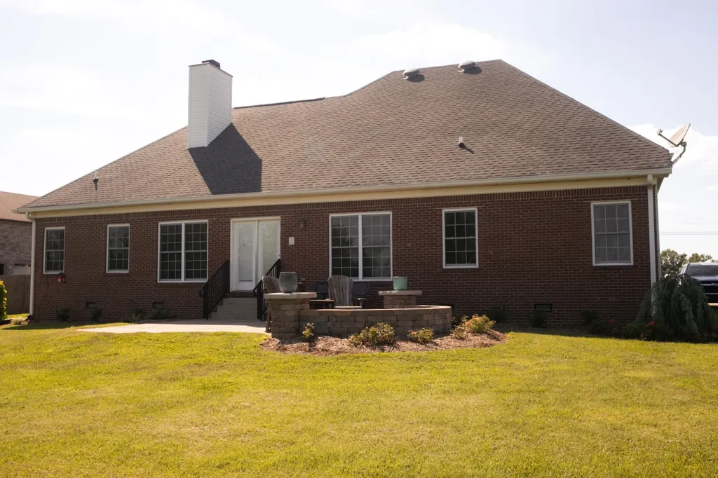 633 Jackson Road Portland TN 37148