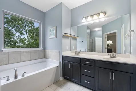 137 Burntash Lane Hendersonville TN 37075
