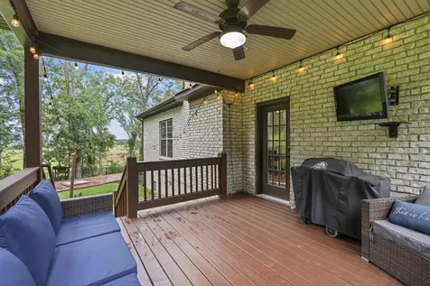 137 Burntash Lane Hendersonville TN 37075