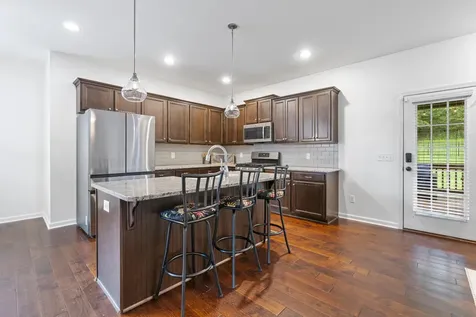 137 Burntash Lane Hendersonville TN 37075
