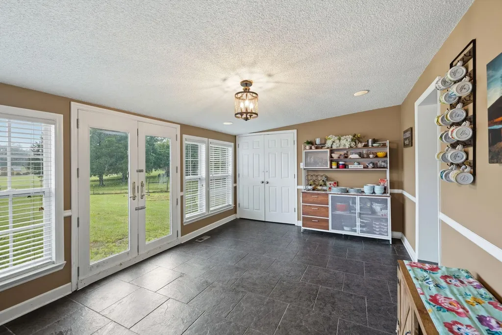 871 Kile Lake Road, SE Cleveland TN 37323