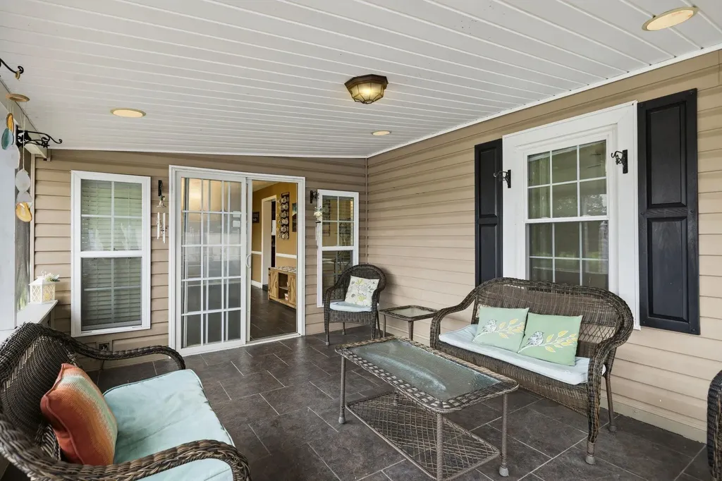 871 Kile Lake Road, SE Cleveland TN 37323