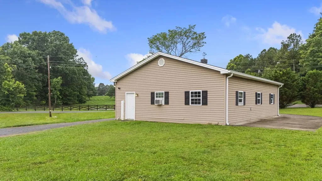 871 Kile Lake Road, SE Cleveland TN 37323