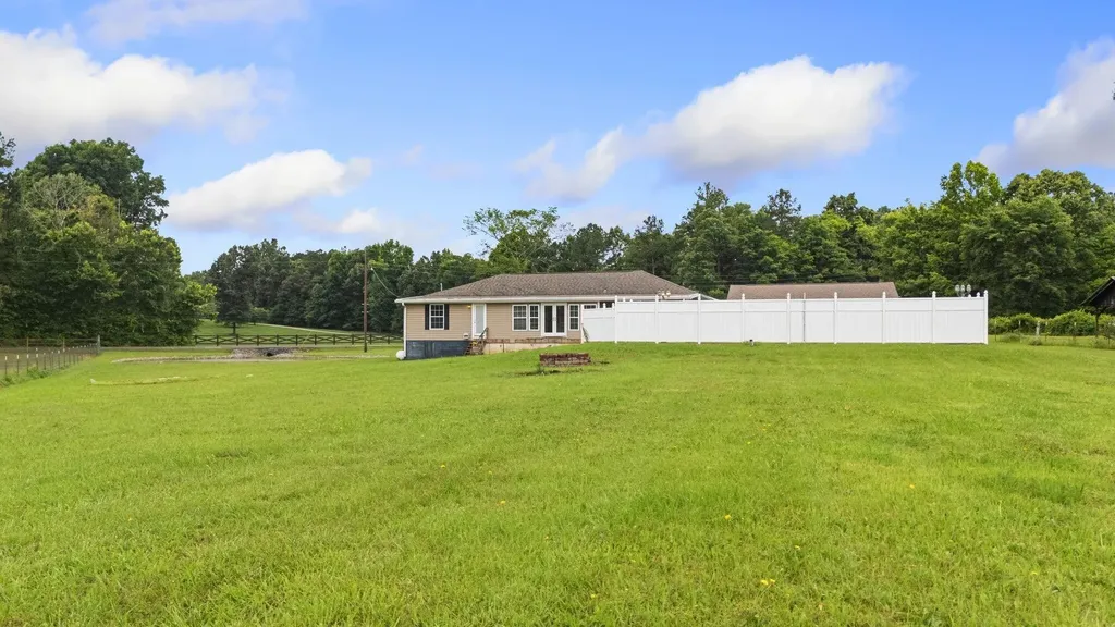 871 Kile Lake Road, SE Cleveland TN 37323