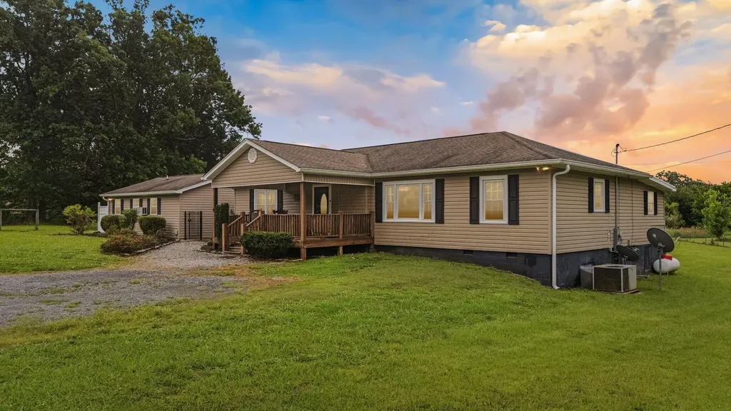 871 Kile Lake Road, SE Cleveland TN 37323