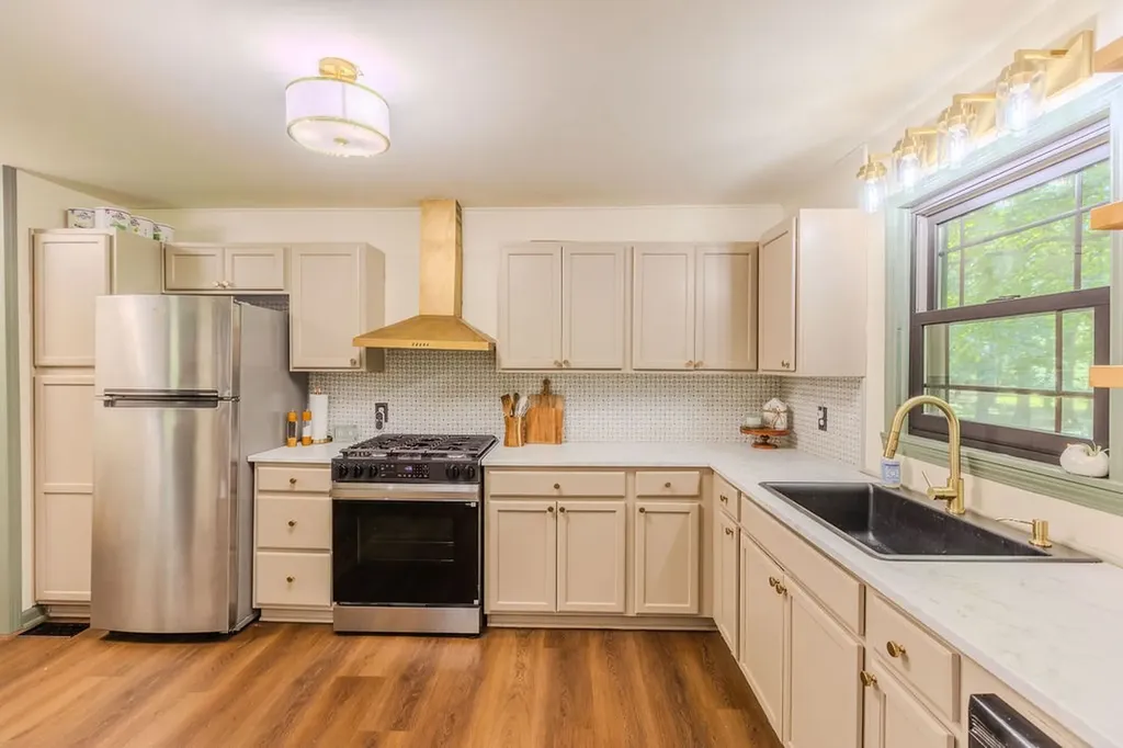 924 Spring Valley Road Mcminnville TN 37110
