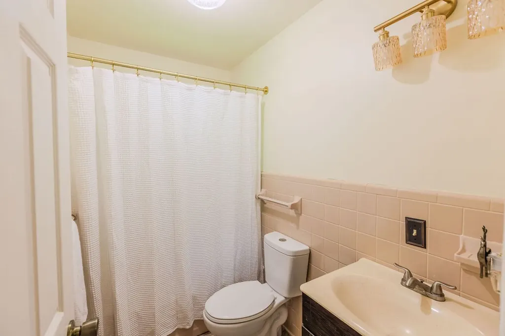 924 Spring Valley Road Mcminnville TN 37110