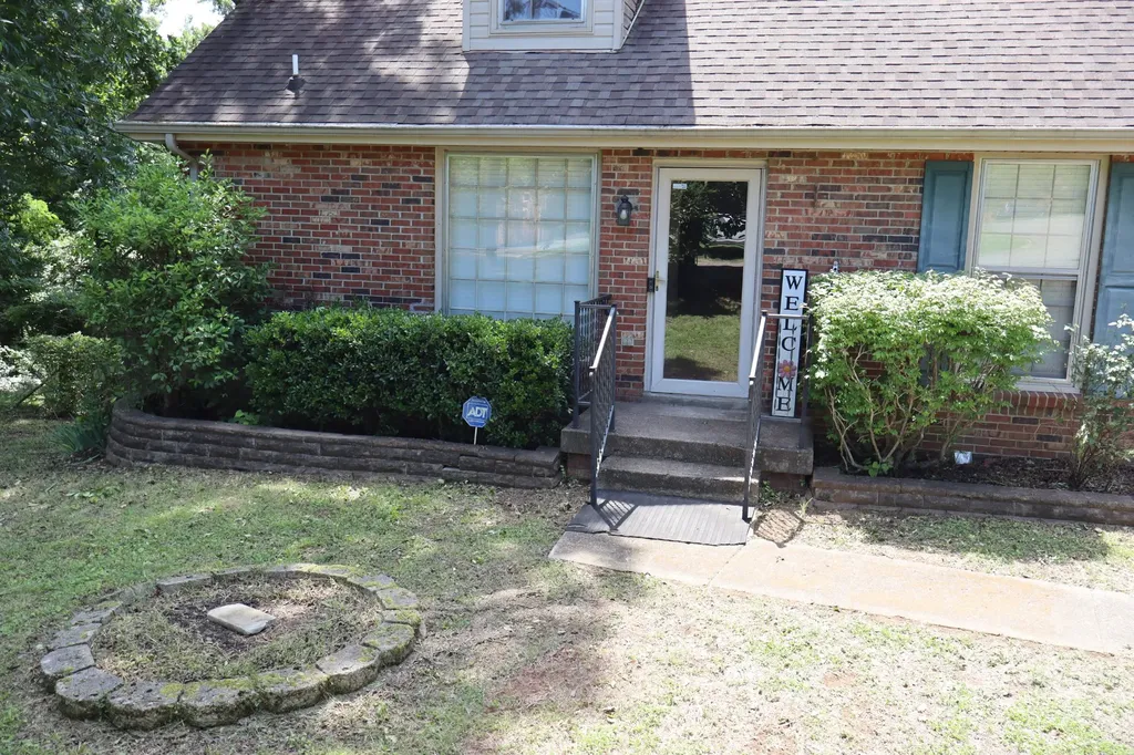 236 Santa Rosa Court Old Hickory TN 37138