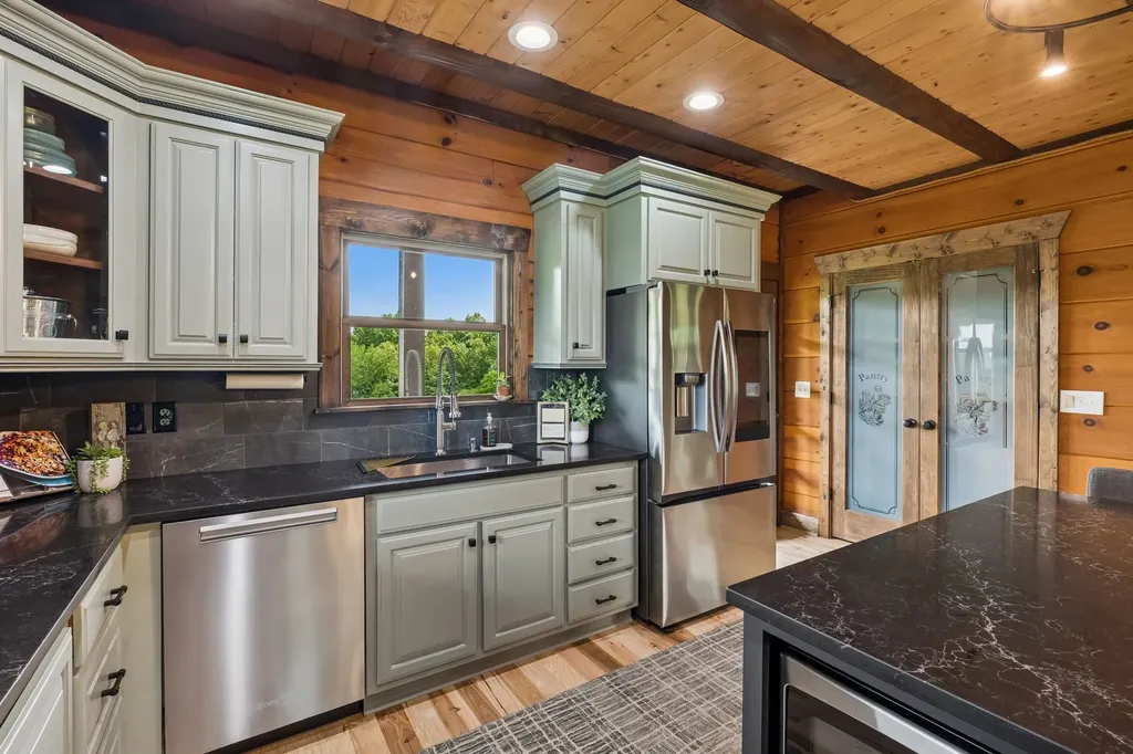 7341 Southern Road Fairview TN 37062
