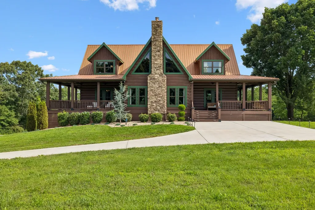 7341 Southern Road Fairview TN 37062