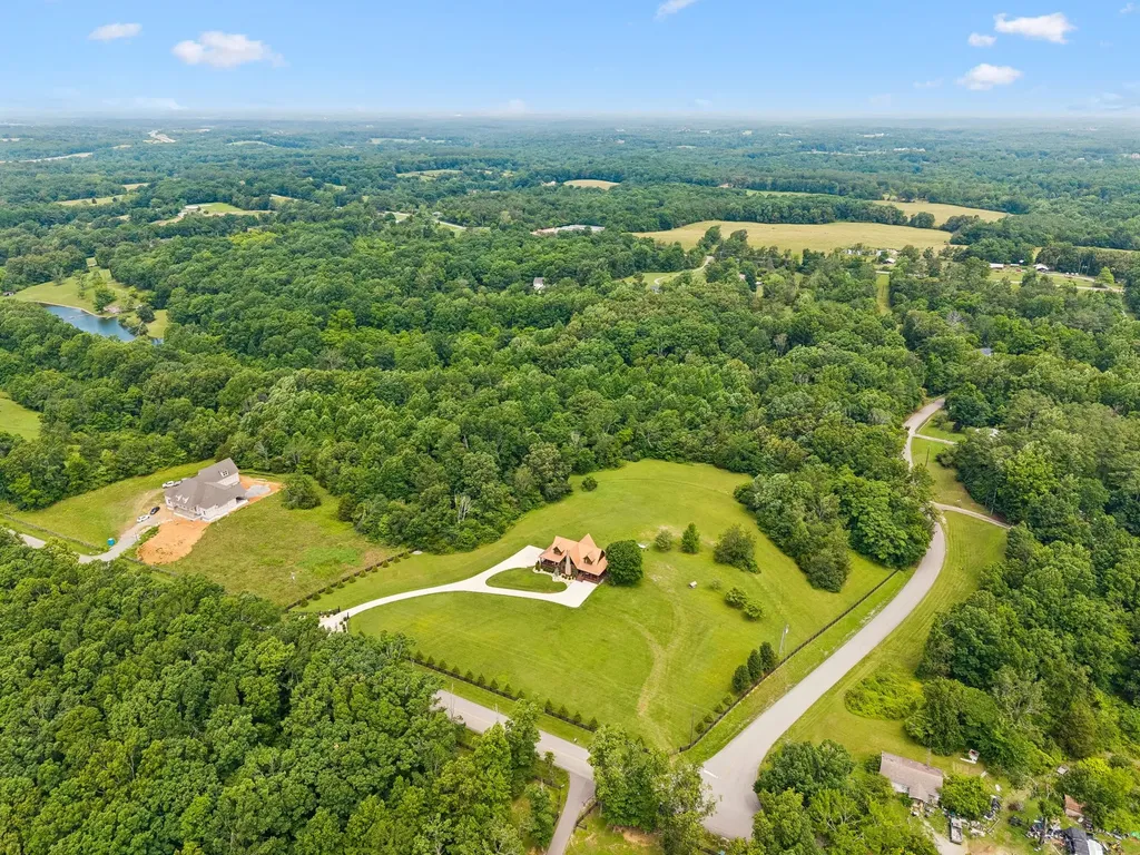 7341 Southern Road Fairview TN 37062