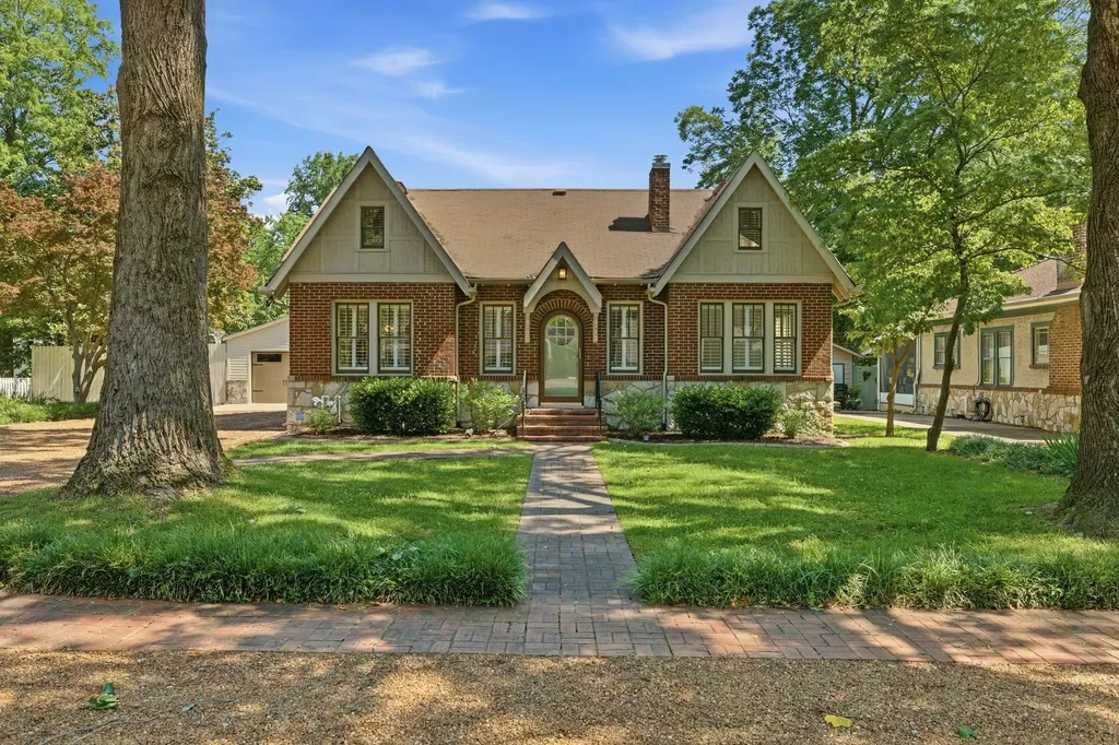 819 East Burton Street Murfreesboro TN 37130