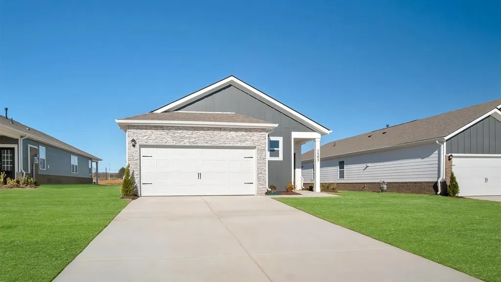 2486 Quinn Drive White House TN 37188