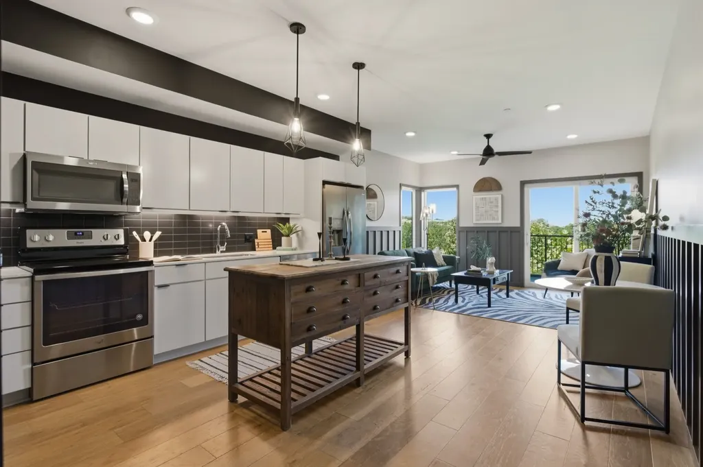 400 Herron Drive Nashville TN 37210