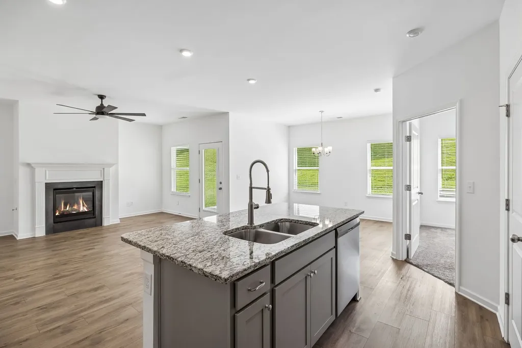 536 Morgan Meadows Way Columbia TN 38401