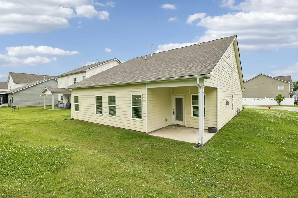 536 Morgan Meadows Way Columbia TN 38401