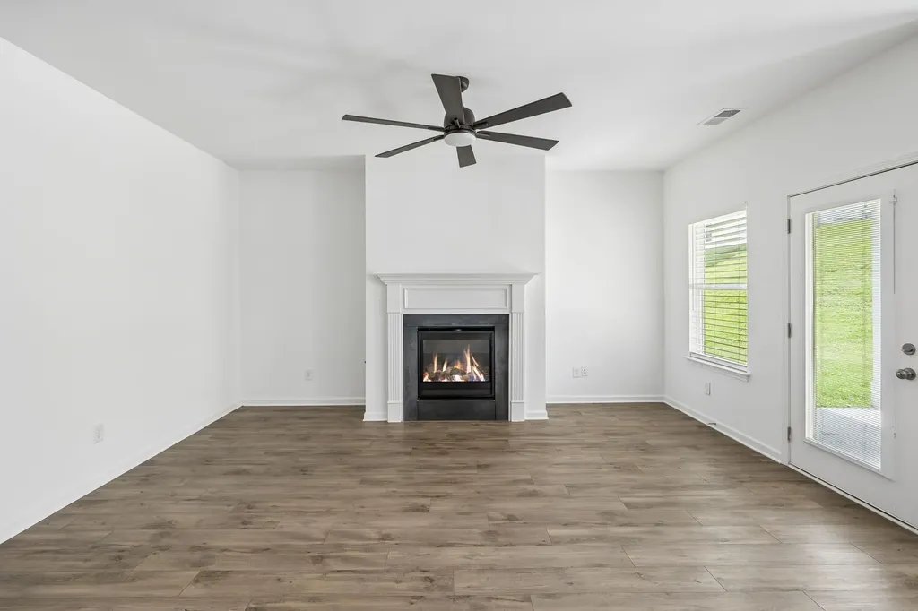 536 Morgan Meadows Way Columbia TN 38401