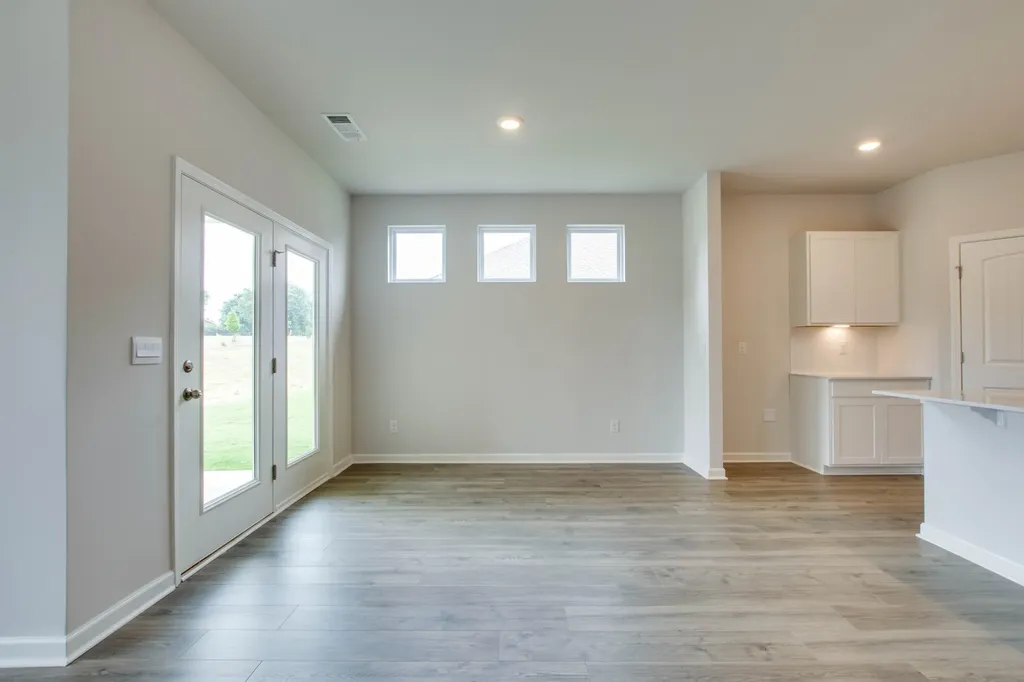6059 Japonica Lane White House TN 37188