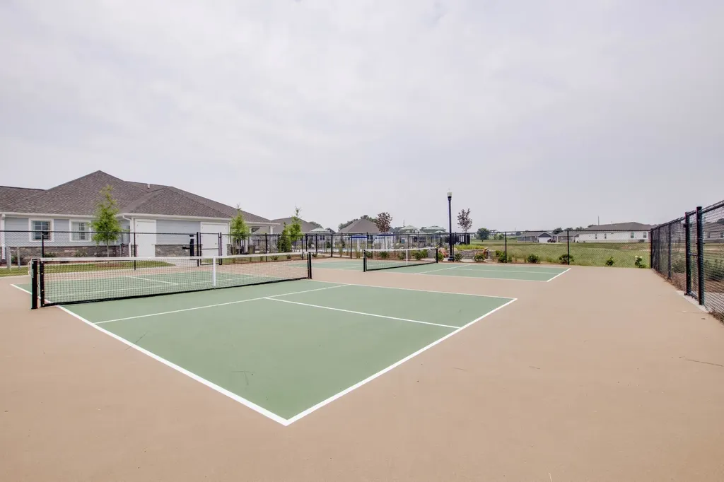2235 Quinn Drive White House TN 37188