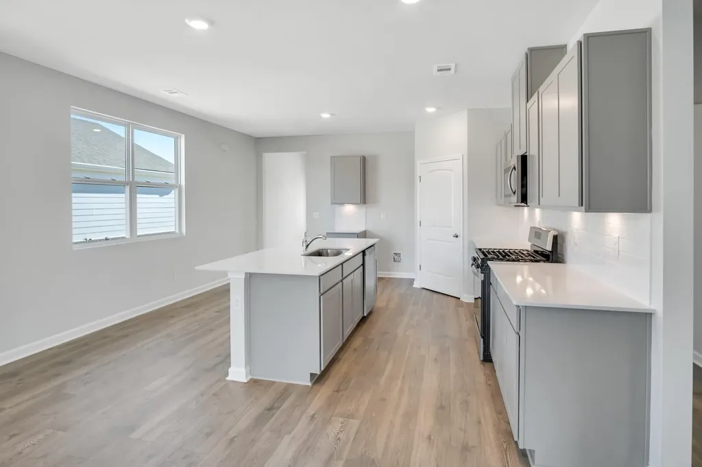 6642 Japonica Lane White House TN 37188