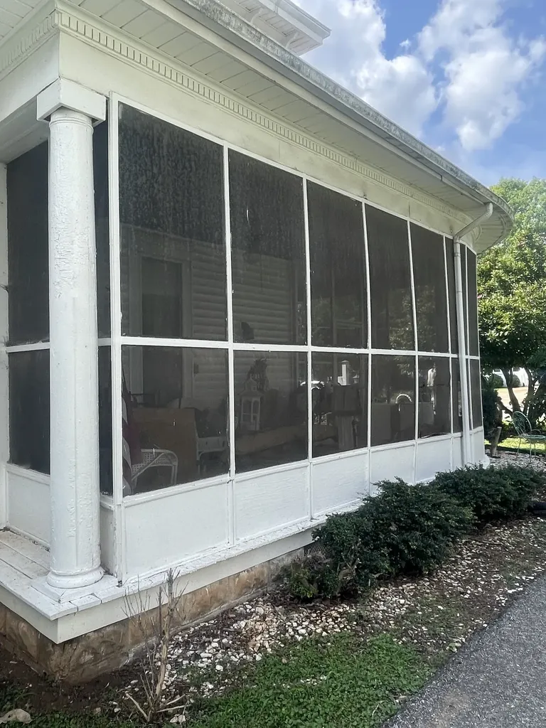213 Pulaski Street Lawrenceburg TN 38464
