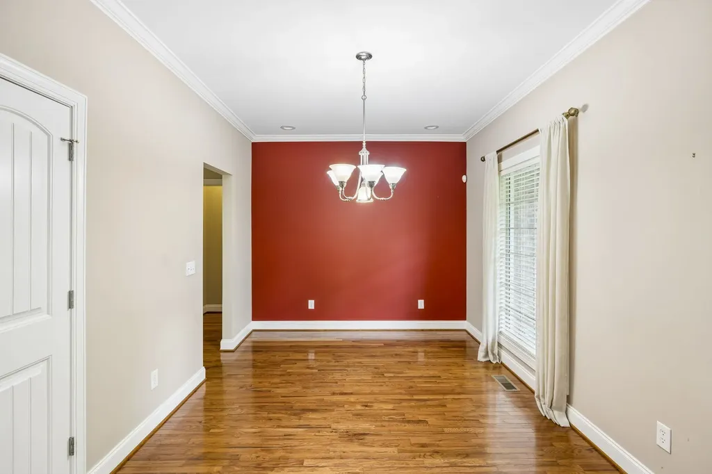 2010 Raven Crossing Mount Juliet TN 37122