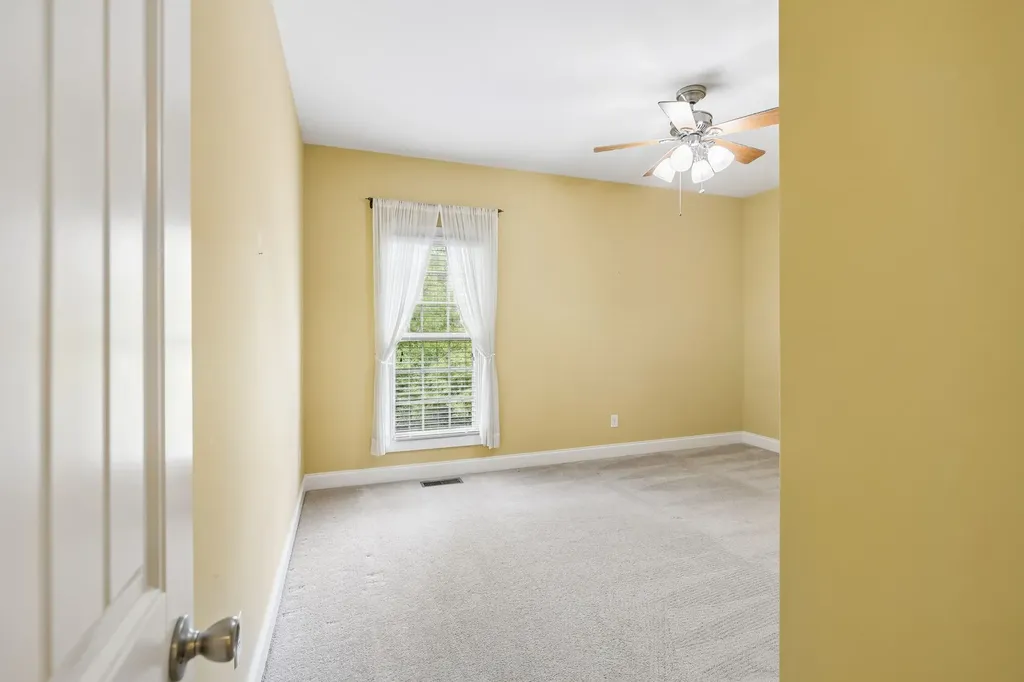 2010 Raven Crossing Mount Juliet TN 37122