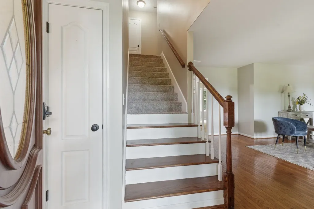 608 Beechtree Court Burns TN 37029