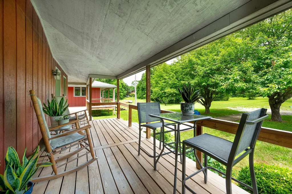 859 Flat Woods Road Lebanon TN 37090