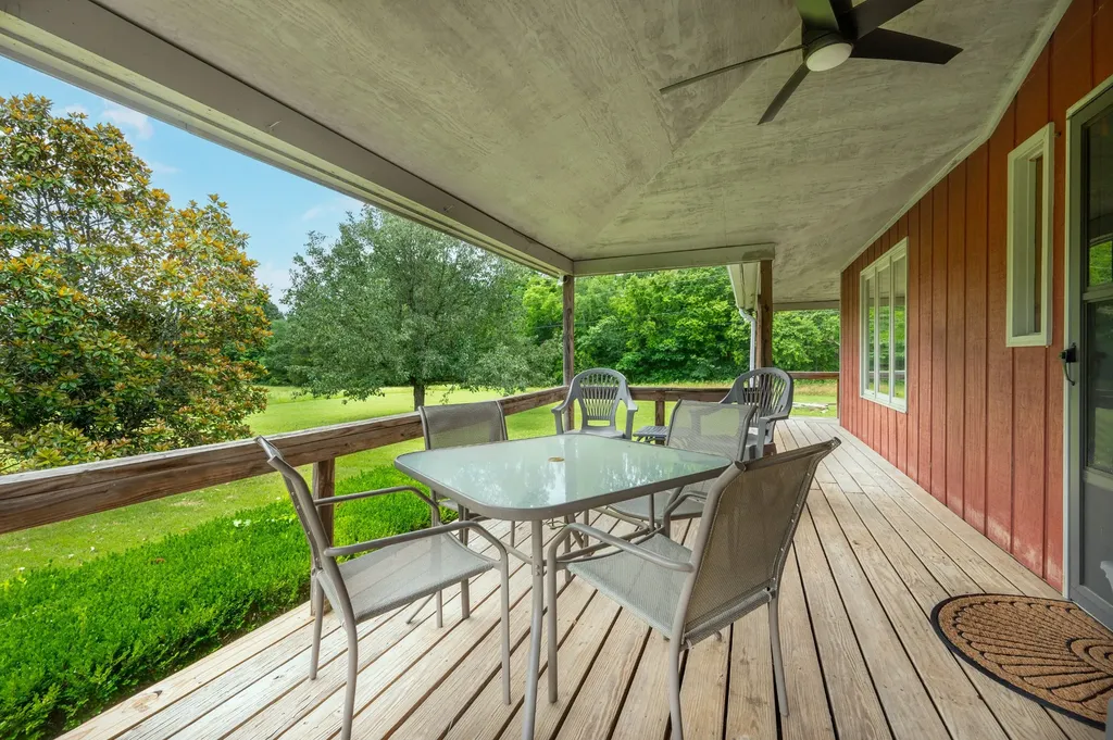 859 Flat Woods Road Lebanon TN 37090