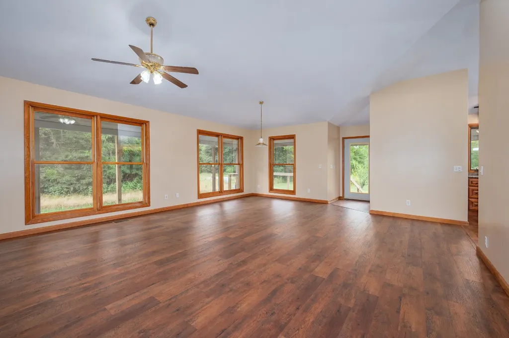 859 Flat Woods Road Lebanon TN 37090