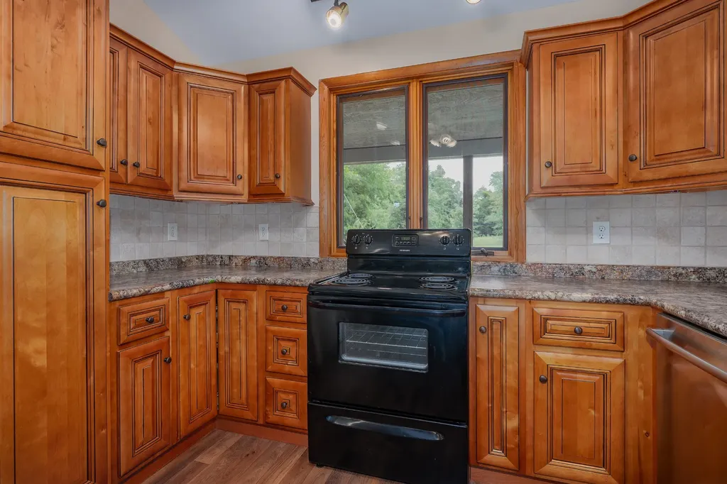 859 Flat Woods Road Lebanon TN 37090
