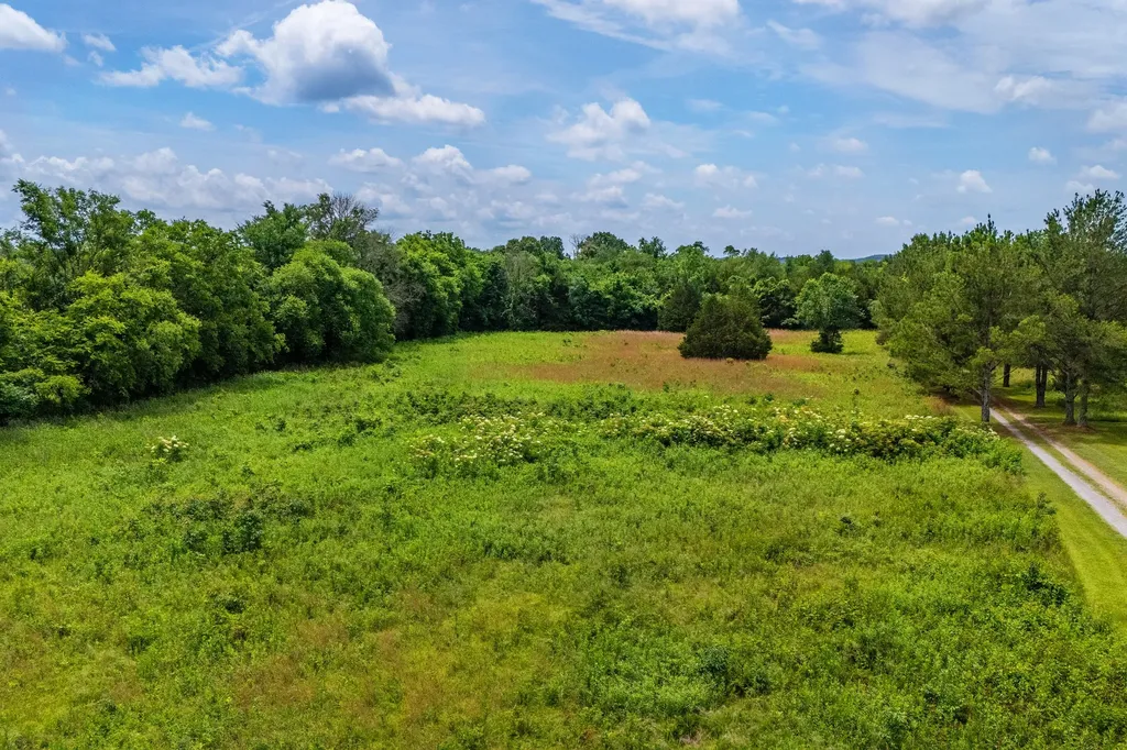 859 Flat Woods Road Lebanon TN 37090