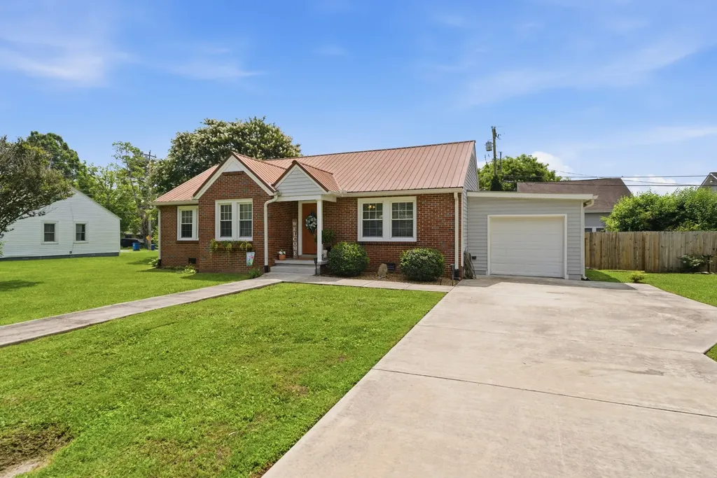 603 Johnson Street Manchester TN 37355
