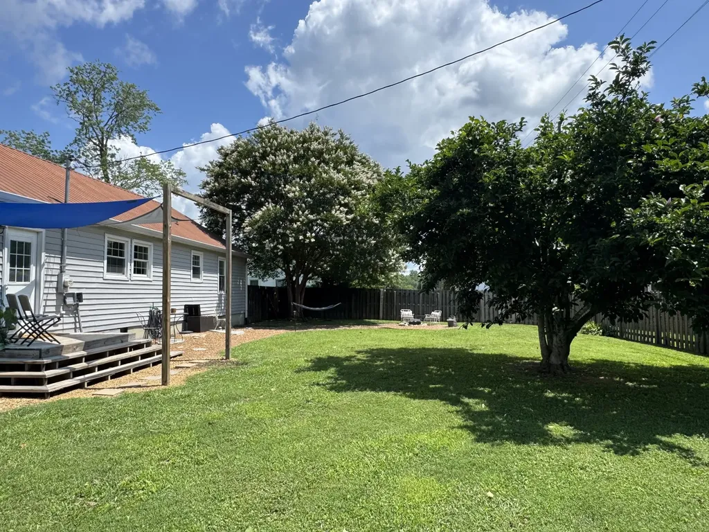 603 Johnson Street Manchester TN 37355