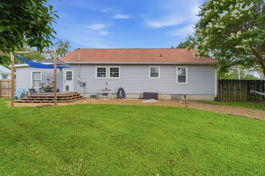 603 Johnson Street Manchester TN 37355
